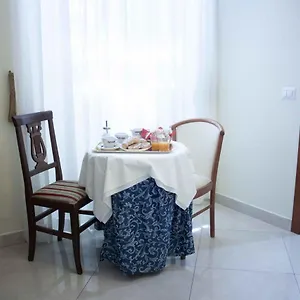 https://suite-dal-conte.it-romehotels.com