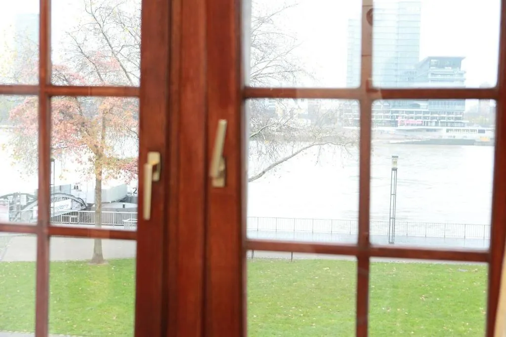 Haus Enteresan Aparthotel Köln 2*,  Németország